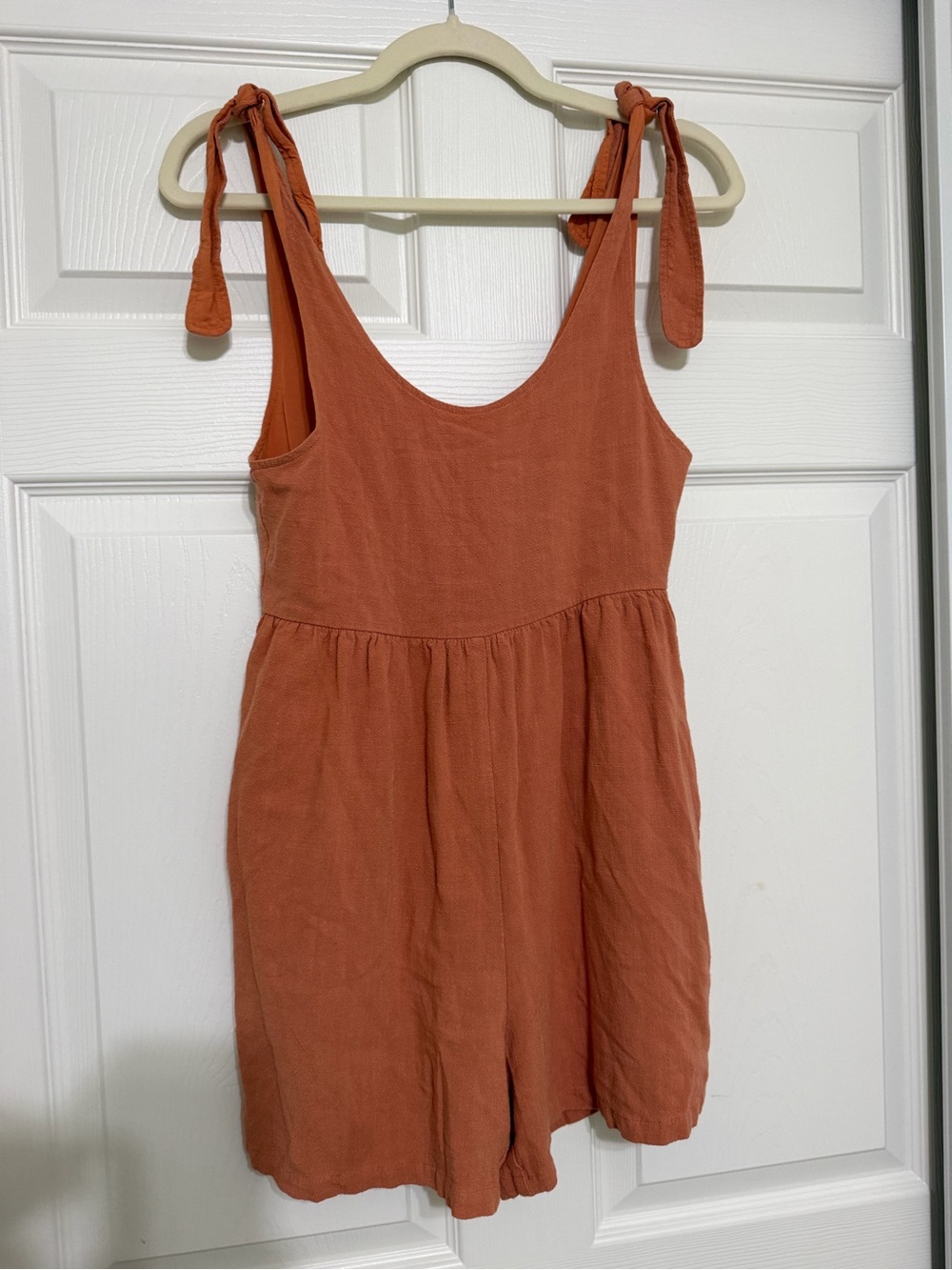 Pink Lily Terracotta V-Neck Sleeveless Romper size XS - Picture 3 of 3